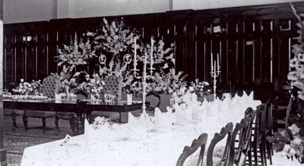 Queen's Reception, Rosco Tearooms