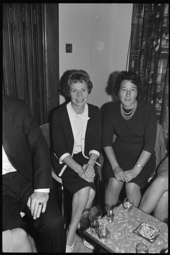 Party at the Boyer Bar - Resource cover image