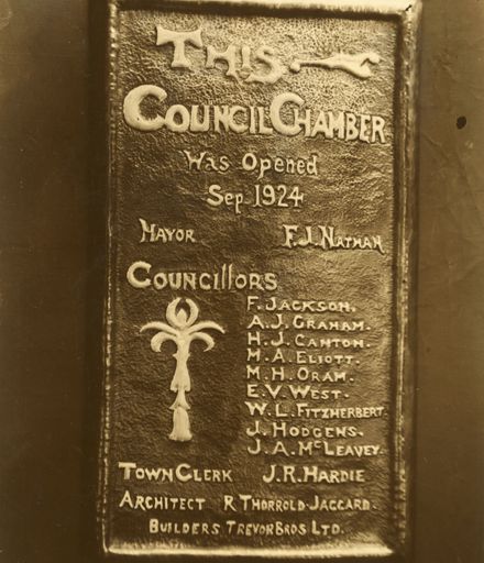 Palmerston North Borough Council Chambers plaque