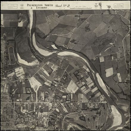 Aerial photo of Palmerston North in 1945 – no. 2 South-East quarter of City