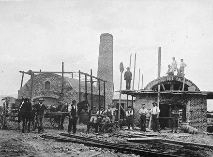 John Prentice brick works and staff, Boundary Road