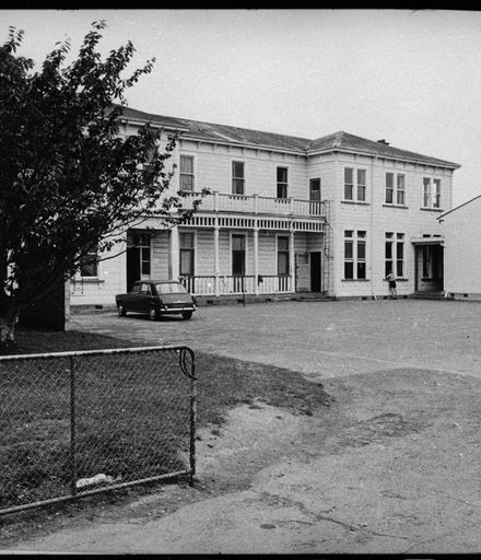 Palmerston North Boys' High School - Temporary Hostel Building