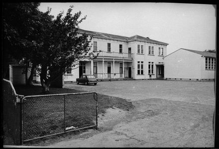 Palmerston North Boys' High School - Temporary Hostel Building
