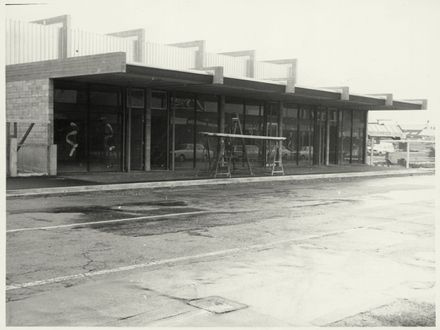 Construction of the Civic Administration Building in The Square