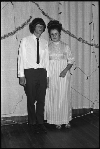 Unknown party attendees - Resource cover image