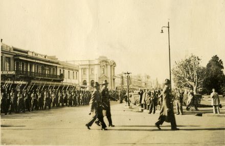 Māori Battalion marching in Palmerston North (2)