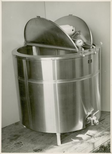 The 'Berry' Patent Temperature Holding Vat - Resource cover image