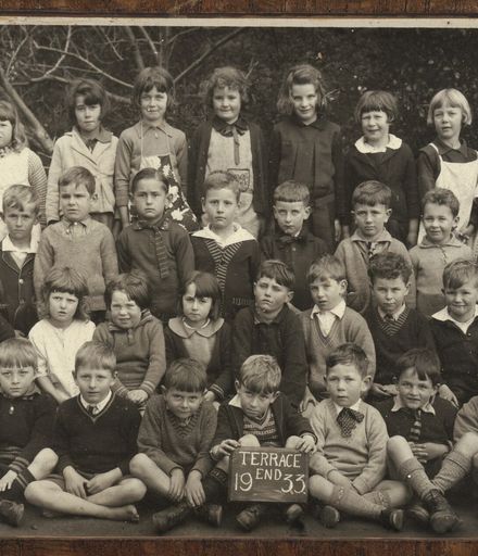 Terrace End School Class Photograph, 1933