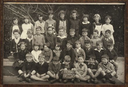 Terrace End School Class Photograph, 1933