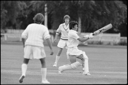 Aussies too polished in all facets - Resource cover image