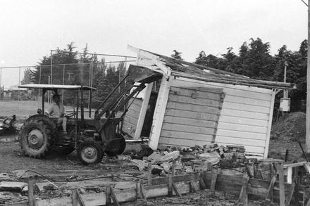 Beginning of demolition of Newbury School buildings