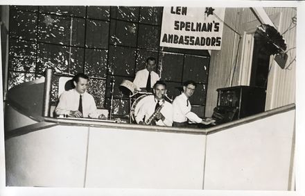 Len Spelman’s Ambassadors - Dance Band