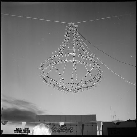 [Christmas Street Lights] - Resource cover image