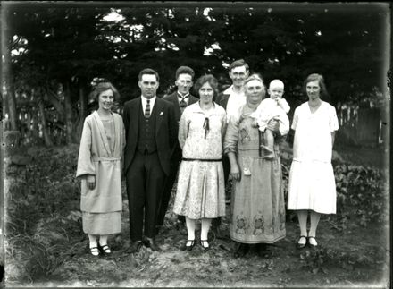 Sandbrook and Wildbore family portrait