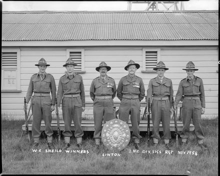 W.E. Shield Winners, 1st Divisional Signals Regiment, Linton