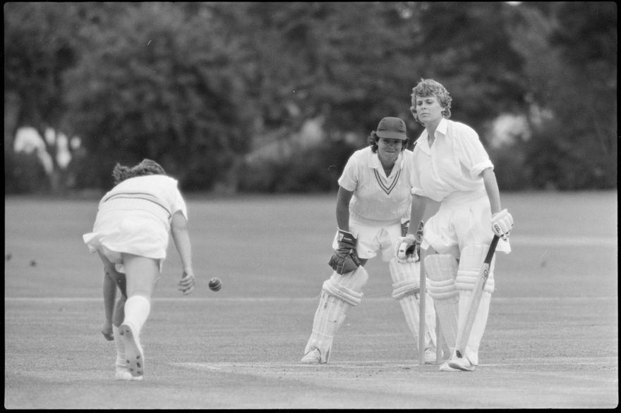 2025N_2017-20_Cricket-Women_043032-025