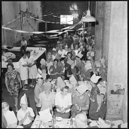 Paperboys' Xmas Party - Resource cover image