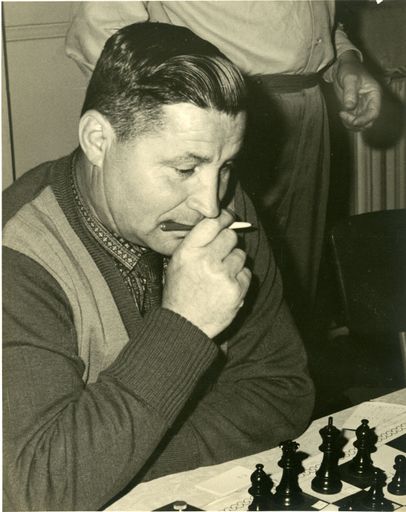 Michael Kopytko playing chess