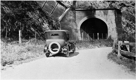 Car and railway tunnel, near Woodville