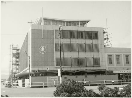 Construction of the Public Library - exterior
