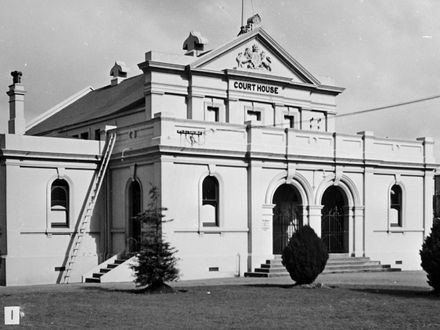 Court House, Main Street east