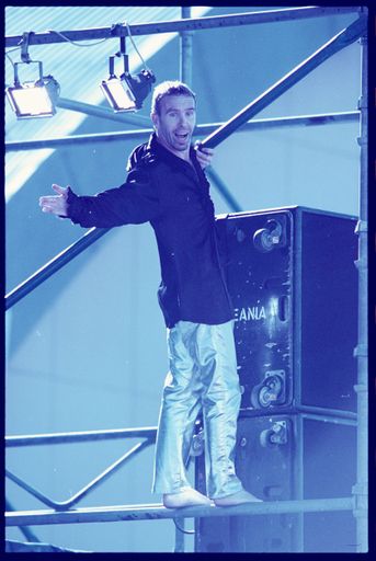 Crowded House at the Showgrounds - Resource cover image