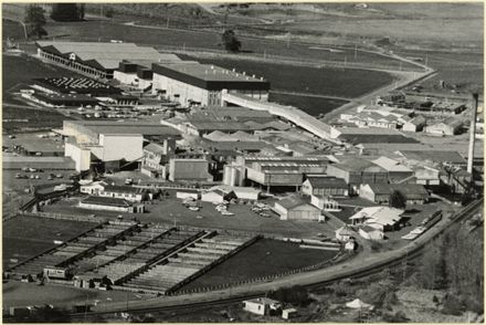 Aerial view of Longburn Freezing Works