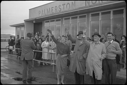 2022N_2022-38_P289_039459_015