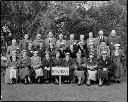 School Jubilee - 1892-1902 Group