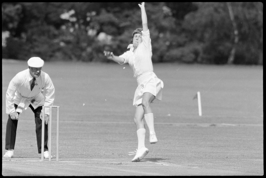 2025N_2017-20_Cricket-Women_043045-012