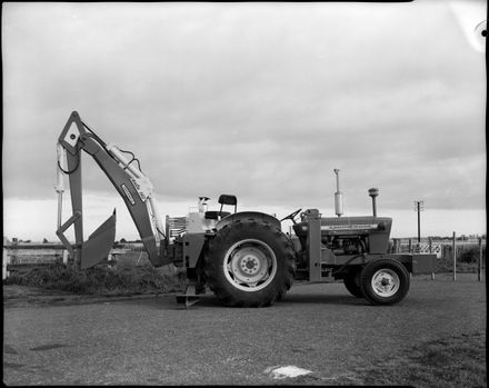 Ford 4000 tractor