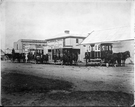 Stevenson Brothers 'Palace Cars' passenger service