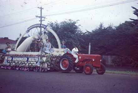 Floral Parade - 'Homogenised Milk - Harmonised Health' Float