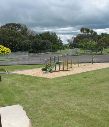 Colquhoun Park playground