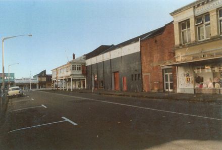 George Street, between Coleman Place and Cuba Street
