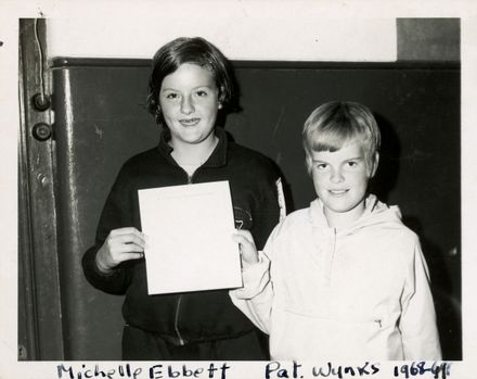 West End Amateur Swimming Champions - Michelle Ebbett / Pat Wynks - Resource cover image