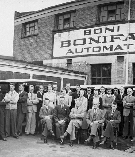 Management & staff of Boniface Brothers Bakery, corner of Cuba and Bourke Streets