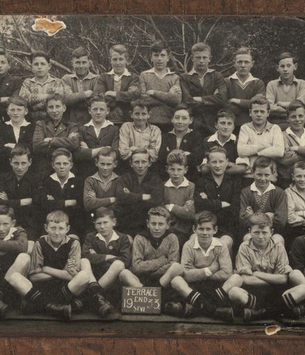 Terrace End School - Standard 6, 1933