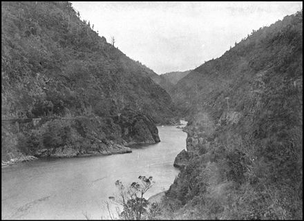 Eastern end of the Manawatu Gorge