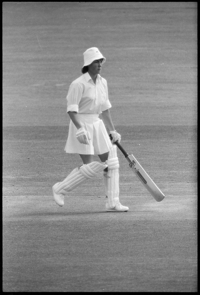 2025N_2017-20_Cricket-Women_043046-033