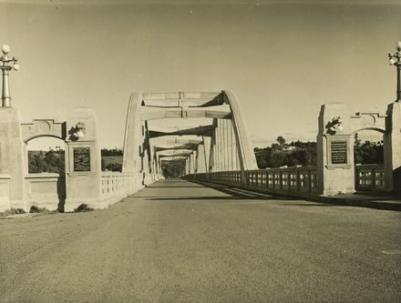 Northern end of Fitzherbert Bridge