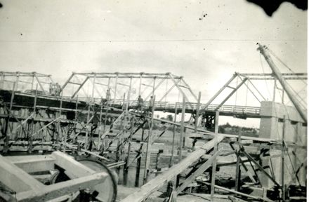 Unidentified bridge - Resource cover image