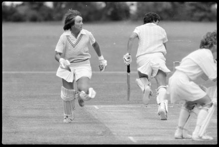 Aussies too polished in all facets - Resource cover image