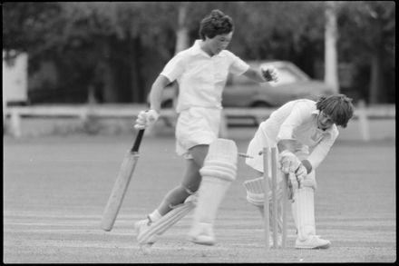 Aussies too polished in all facets - Resource cover image