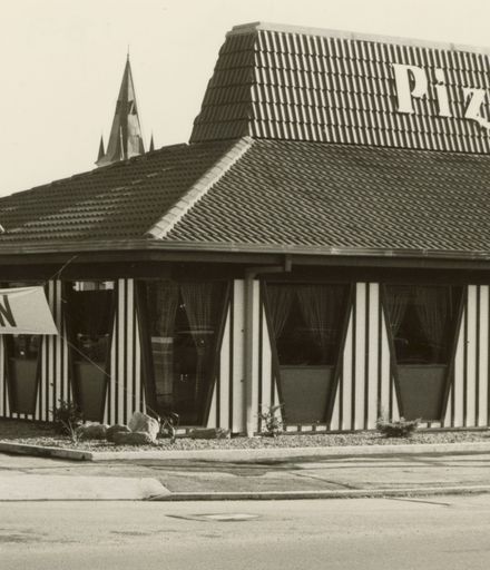 Pizza Hut, corner of Broadway Avenue and Albert Street
