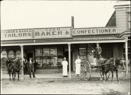 Perreau's Bakery, Foxton