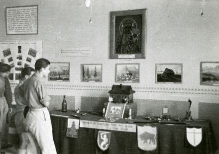 Exhibition of gifts for New Zealand from Polish soldiers