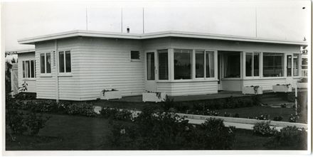 Unidentified house (2)