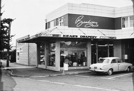 Kear's Drapery, Terrace End