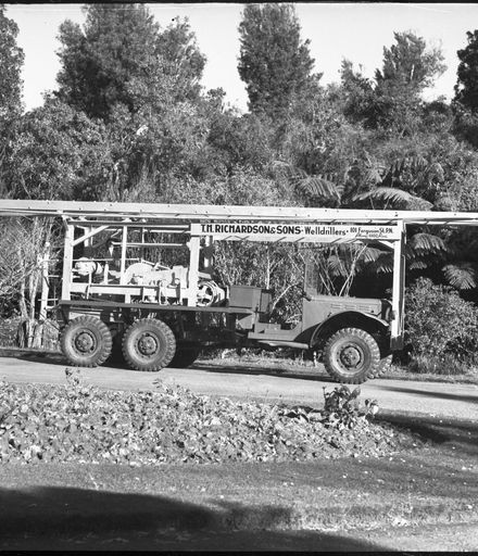 T H Richardson and Sons' welldrilling truck, Palmerston North